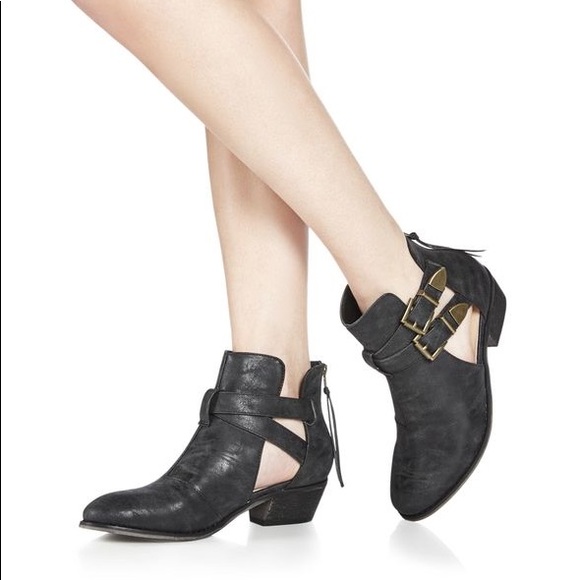 Just fab Shaylene buckle boot - Picture 1 of 8